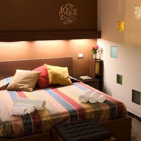 Casa Vacanze Archi Medievali Σαλέρνο Εξωτερικό φωτογραφία