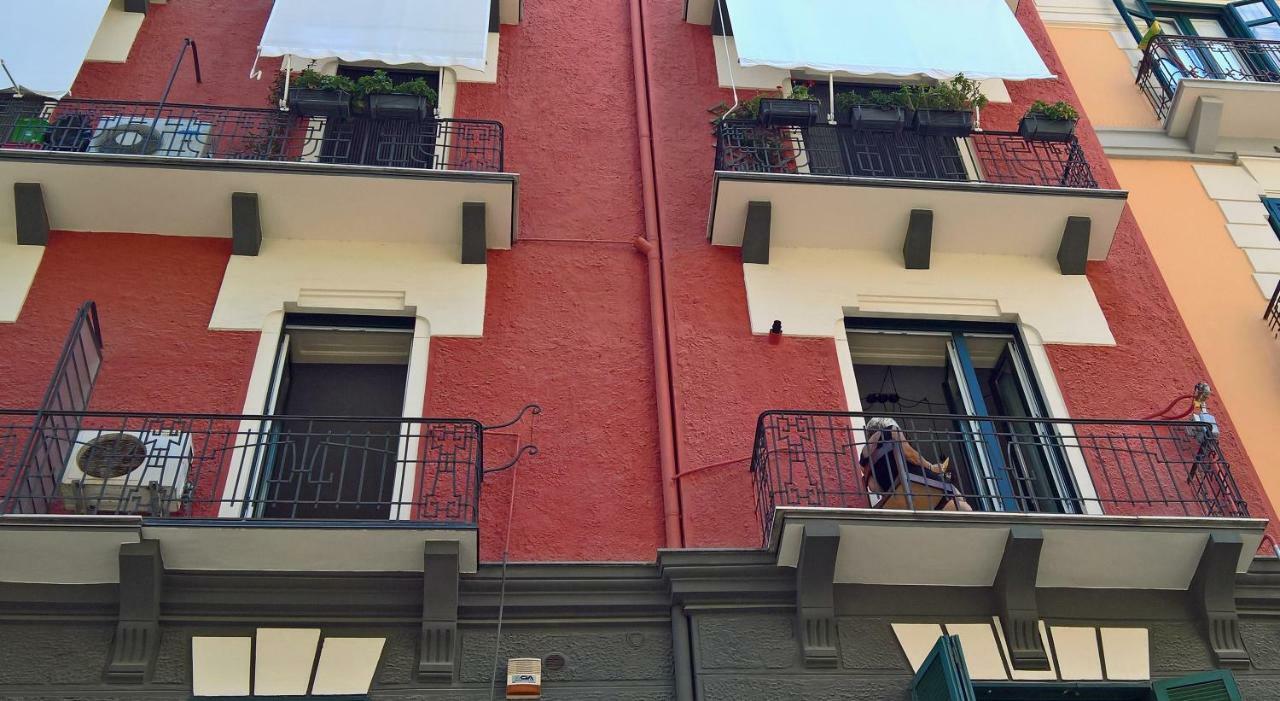 Casa Vacanze Archi Medievali Σαλέρνο Εξωτερικό φωτογραφία