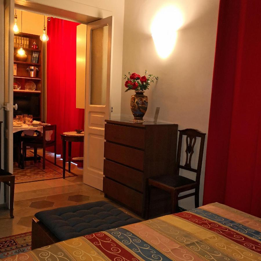 Casa Vacanze Archi Medievali Σαλέρνο Εξωτερικό φωτογραφία